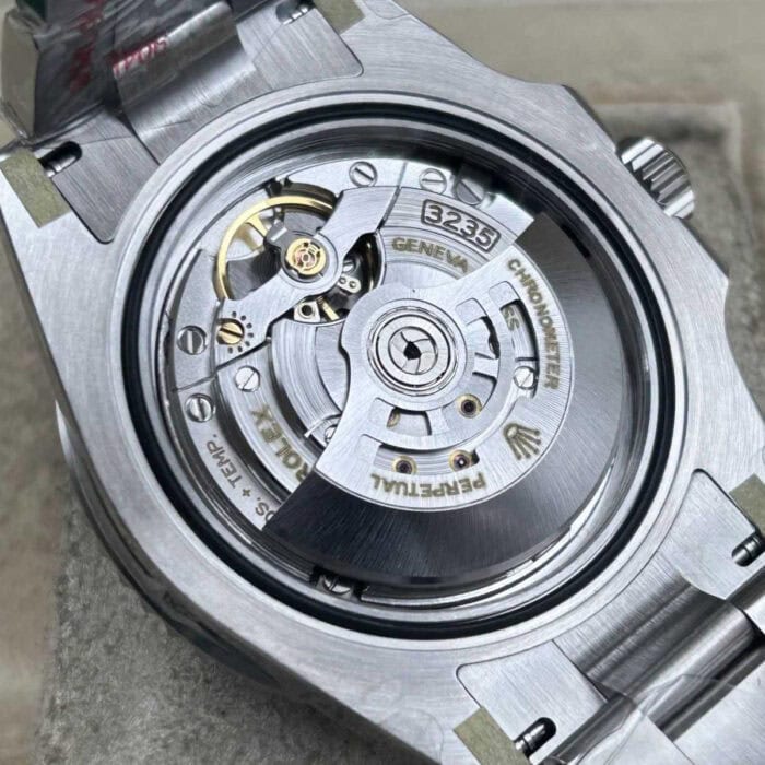 ロレックスサブマリーナーデイトコピー126610LV Cal.3235ムーブメントclean工場 - 画像 (9)