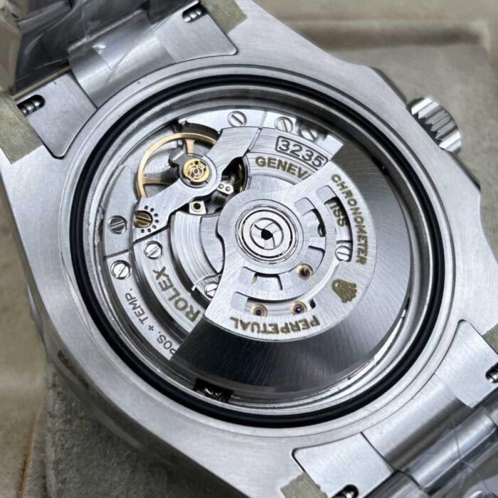 ロレックス サブマリーナーデイトコピー126610LN Cal.3235ムーブメントclean工場 - 画像 (10)