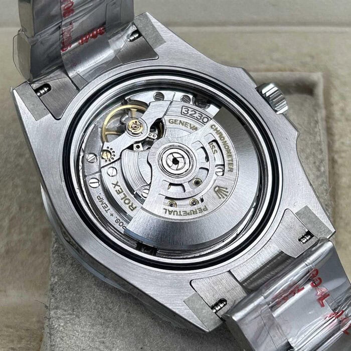 ロレックス サブマリーナーコピー124060 Cal.3230ムーブメントclean工場 - 画像 (7)