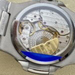 パテック フィリップノーチラスコピー 5712/1A-001Cal.240 PS IRM C LU ムーブメント - 画像 (9)