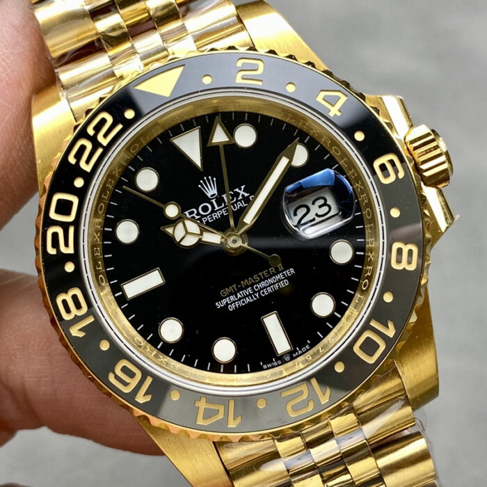 ロレックスGMTマスターIIコピー126718grnr Asian 21600ムーブメント - 画像 (1)