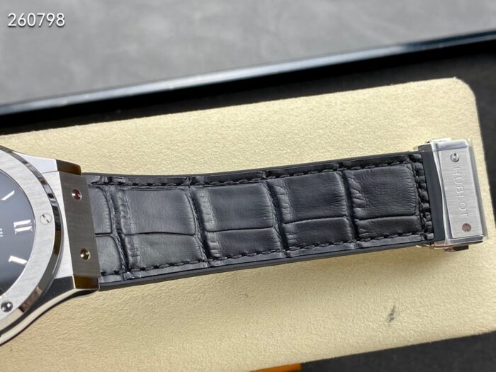ウブロコピークラシックフュージョン チタニウム 542.NX.1171.LR - 画像 (9)