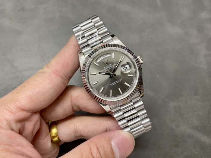 ロレックスコピーデイデイト228239 0060 Swiss2836-2 ムーブメント - 画像 (4)