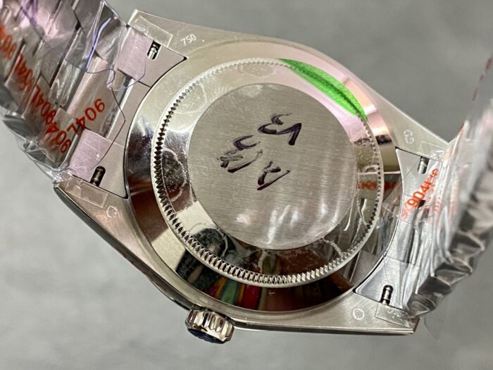 ロレックスコピーデイデイト228239 0060 Swiss2836-2 ムーブメント - 画像 (7)