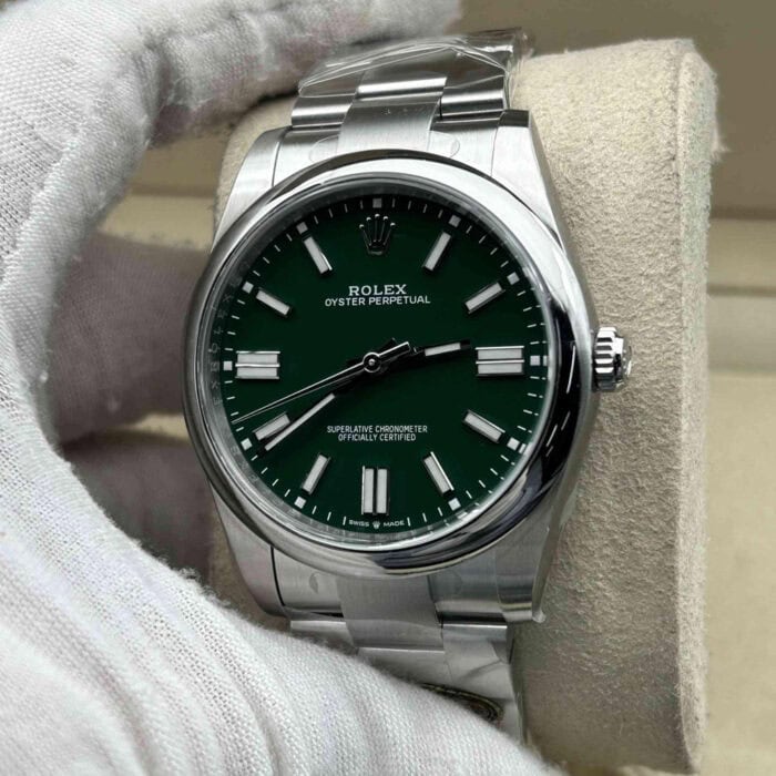 オイスターパーペチュアルコピー124300-0005 Cal.3230 clean工場 - 画像 (4)