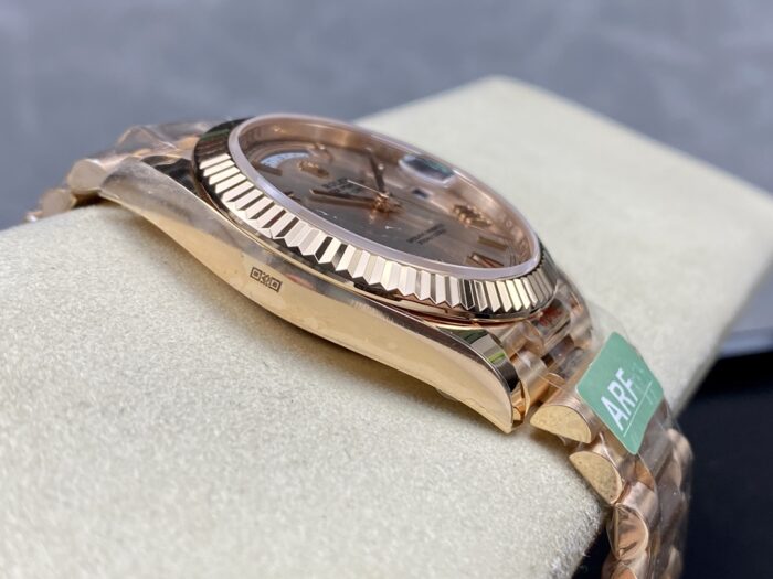 ロレックスデイデイトコピー228235 Swiss 2836-2 ムーブメント - 画像 (6)