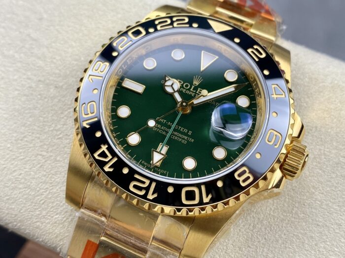 ロレックス GMT マスター II 116718LNコピー腕時計 - 画像 (1)
