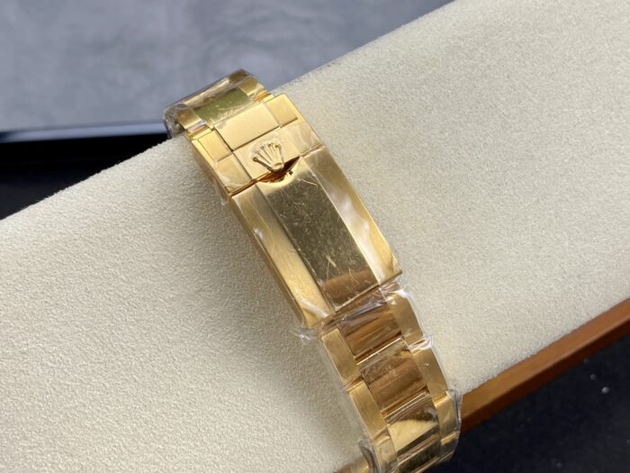 ロレックス GMT マスター II 116718LNコピー腕時計 - 画像 (7)