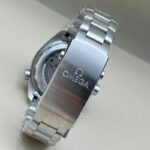 オメガシーマスター 600Mコピー Cal.8900ムーブメントVS工場 - 画像 (8)