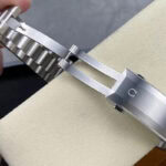 オメガ シーマスター コピー6000M 215.30.46.21.06.001 - 画像 (8)