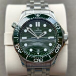 オメガシーマスターコピー210.30.42.20.10.001 Cal.8800ムーブメント - 画像 (2)