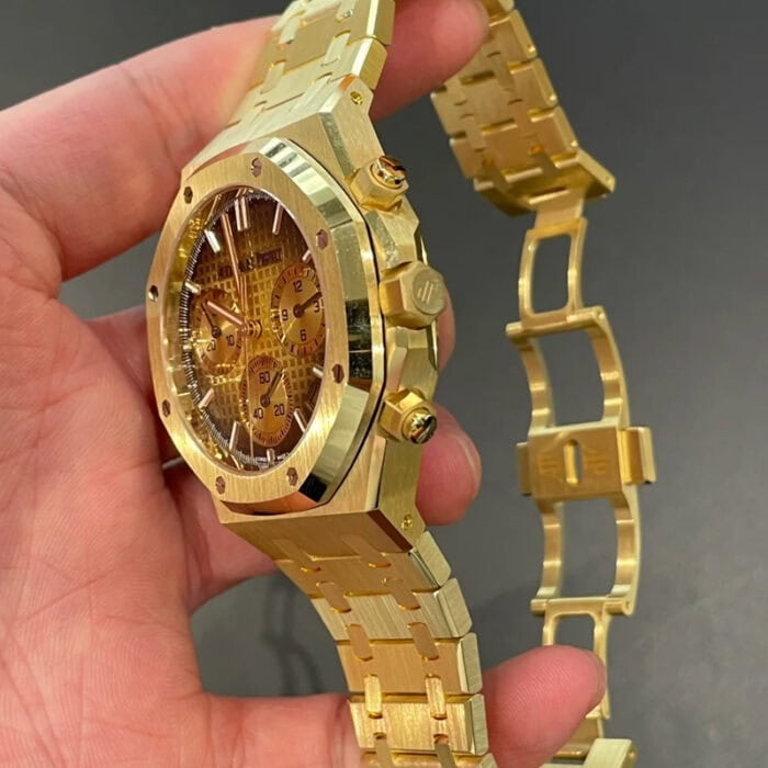 オーデマピゲスーパーコピーロイヤルオーク26240BA.OO.1320BA.02 - 画像 (7)