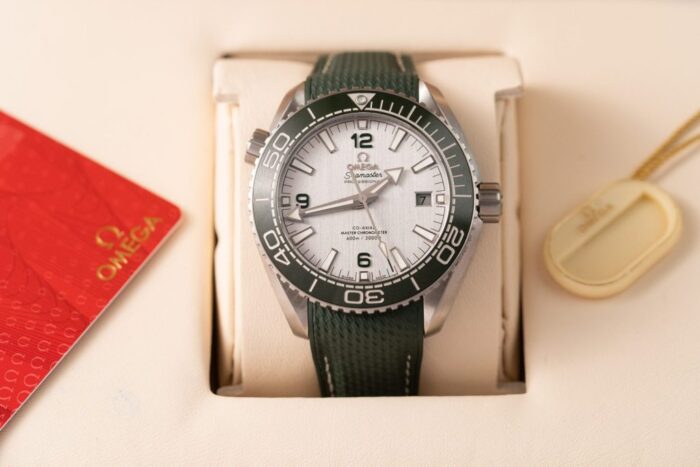 オメガ シーマスターコピー 600M  Cal.8900ムーブメントVS工場 - 画像 (3)