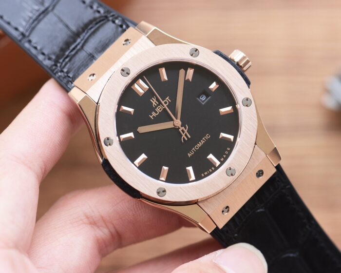 ウブロコピークラシックフュージョン Miyota 8215ムーブメント搭載 - 画像 (2)