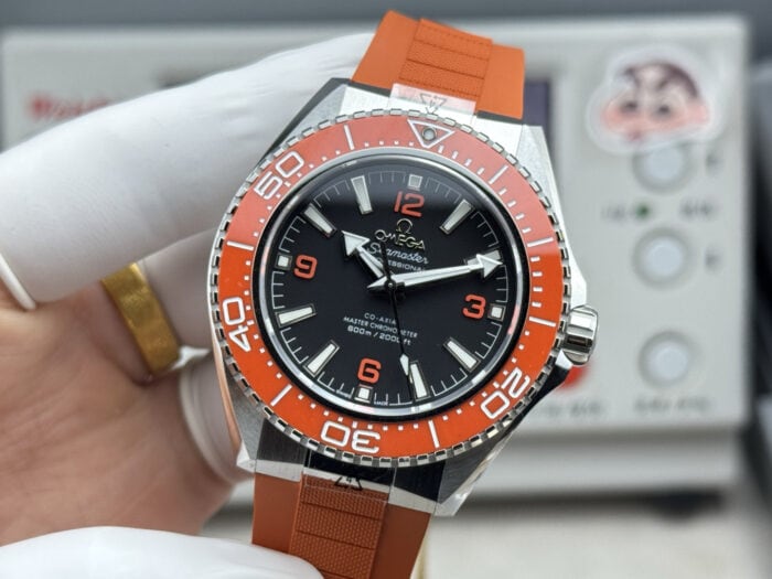 2025新作オメガコピーシーマスター プラネットオーシャンRef.217.32.42.21.01.004 - 画像 (6)