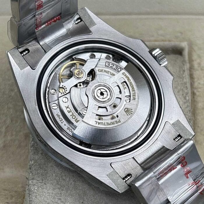 コスパ最強ロレックス サブマリーナー124060コピー cal.3230搭載 - 画像 (8)